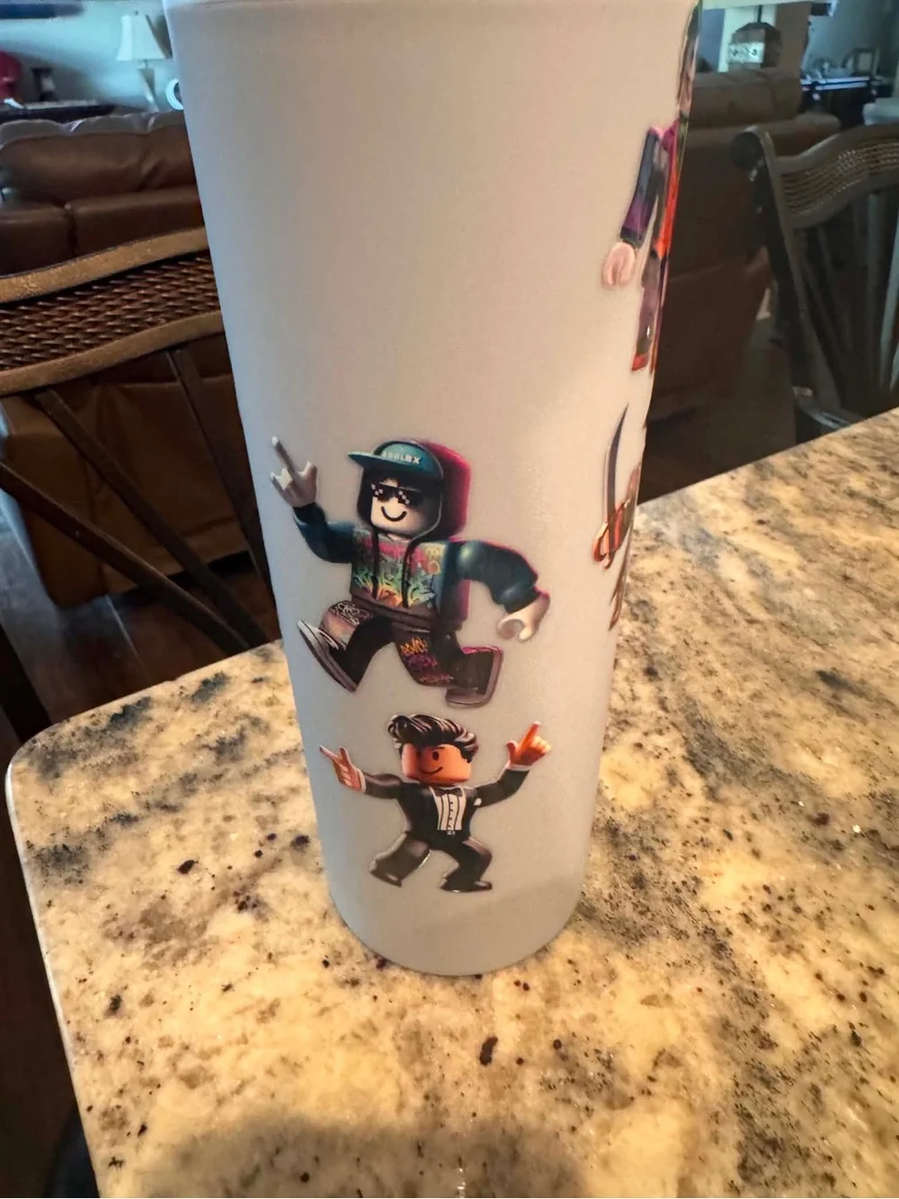 ROBLOX gray Travel Tumbler with Colorful Logo NEW IN BOX WITH STRAW